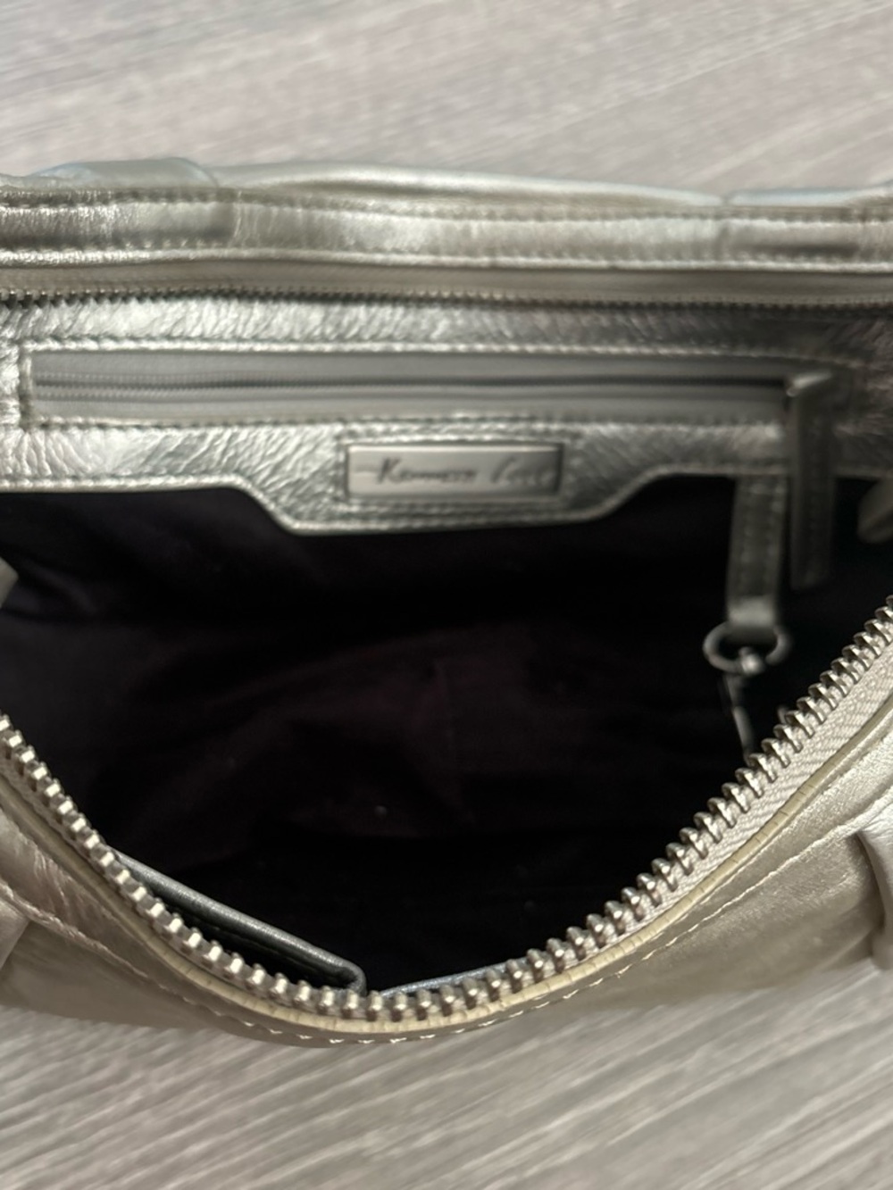 Metallic Shoulder Bag - Picture 3 of 4